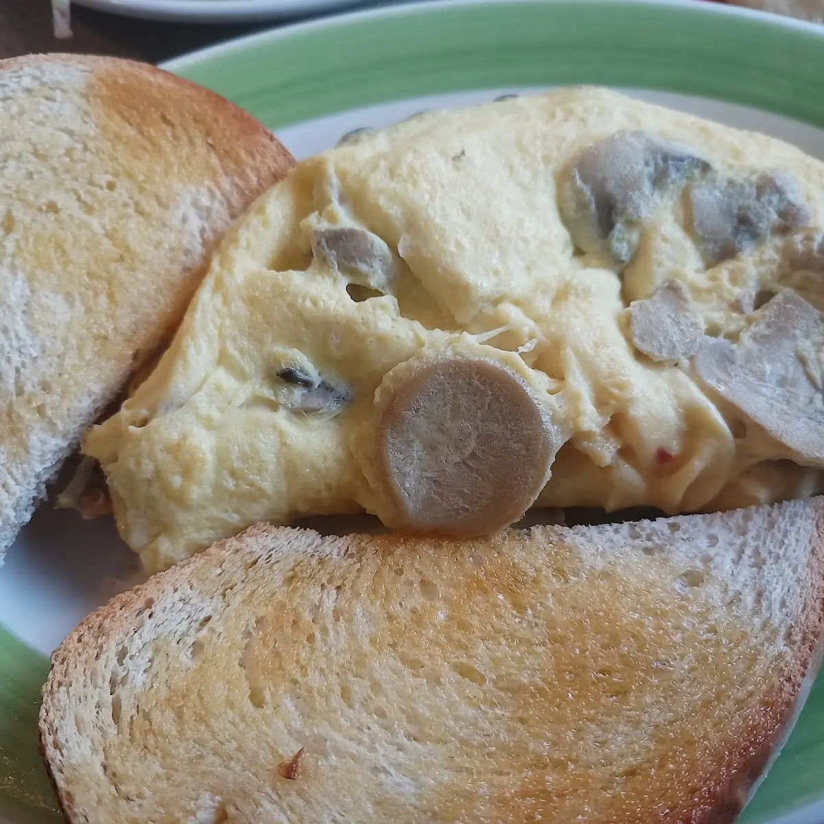 Mushroom and Cheese Omelette