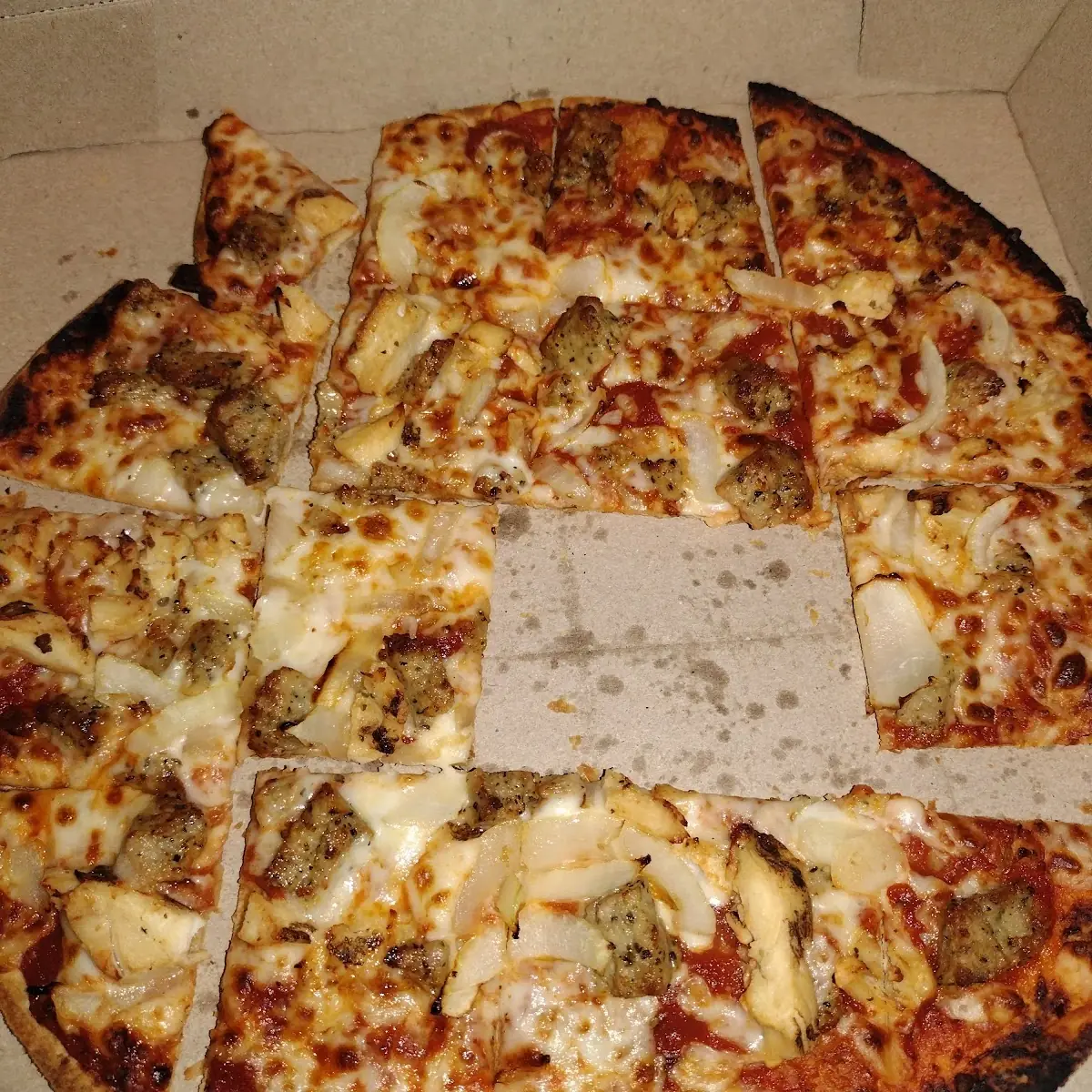 Deluxe Pizza