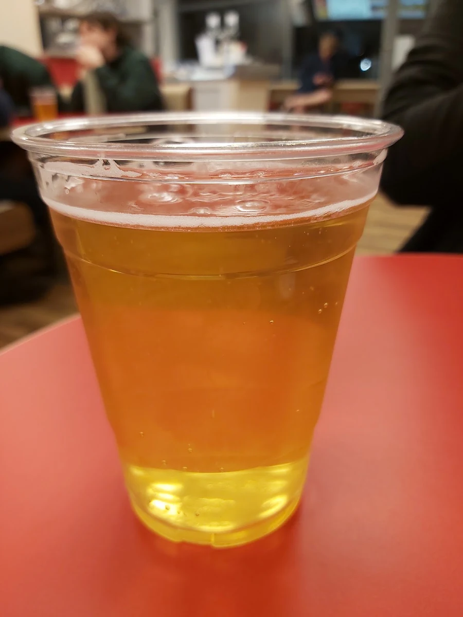 Dingo Lager, Hoodburger Applecross