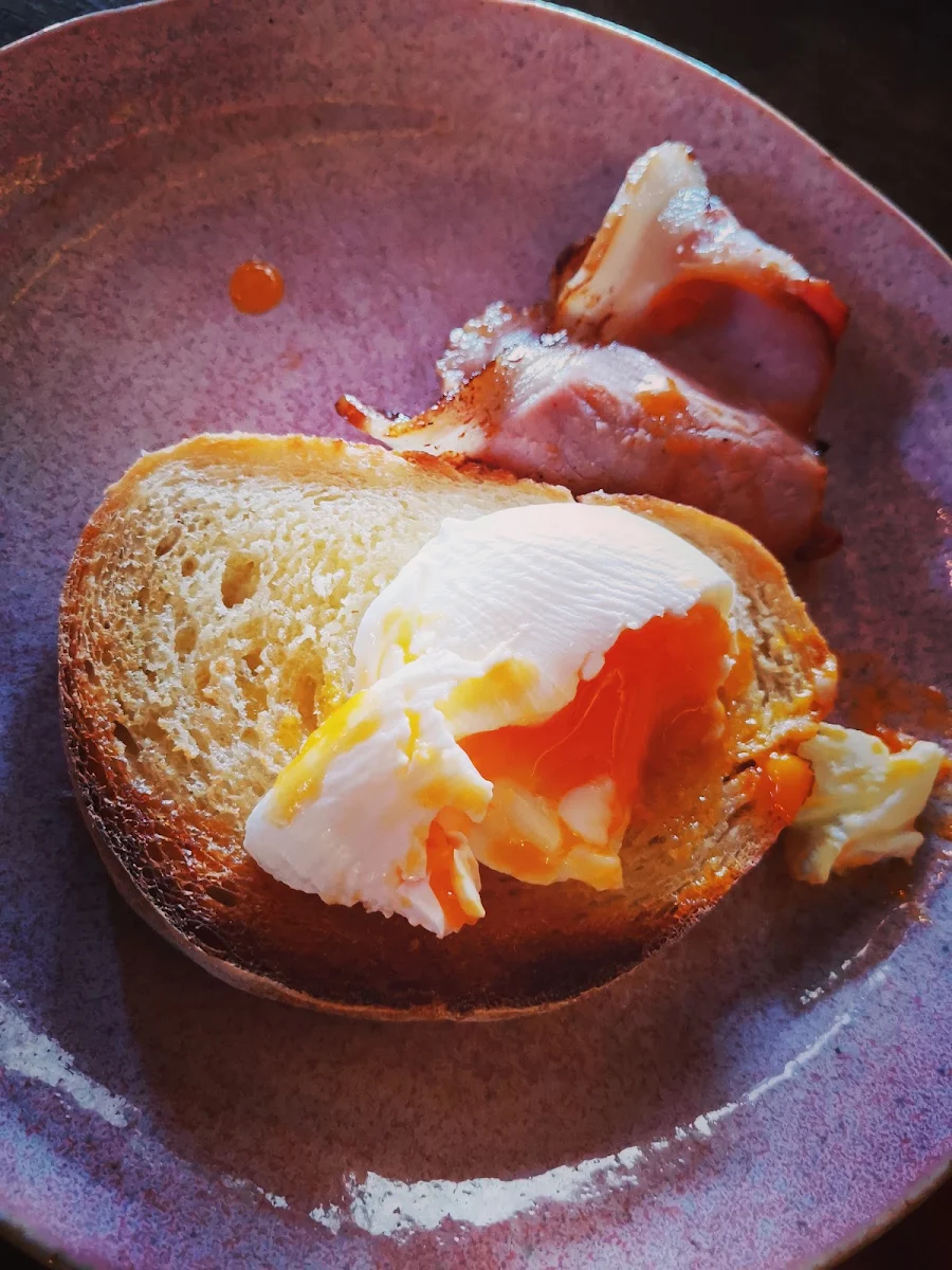 Bacon and Egg, motherduck