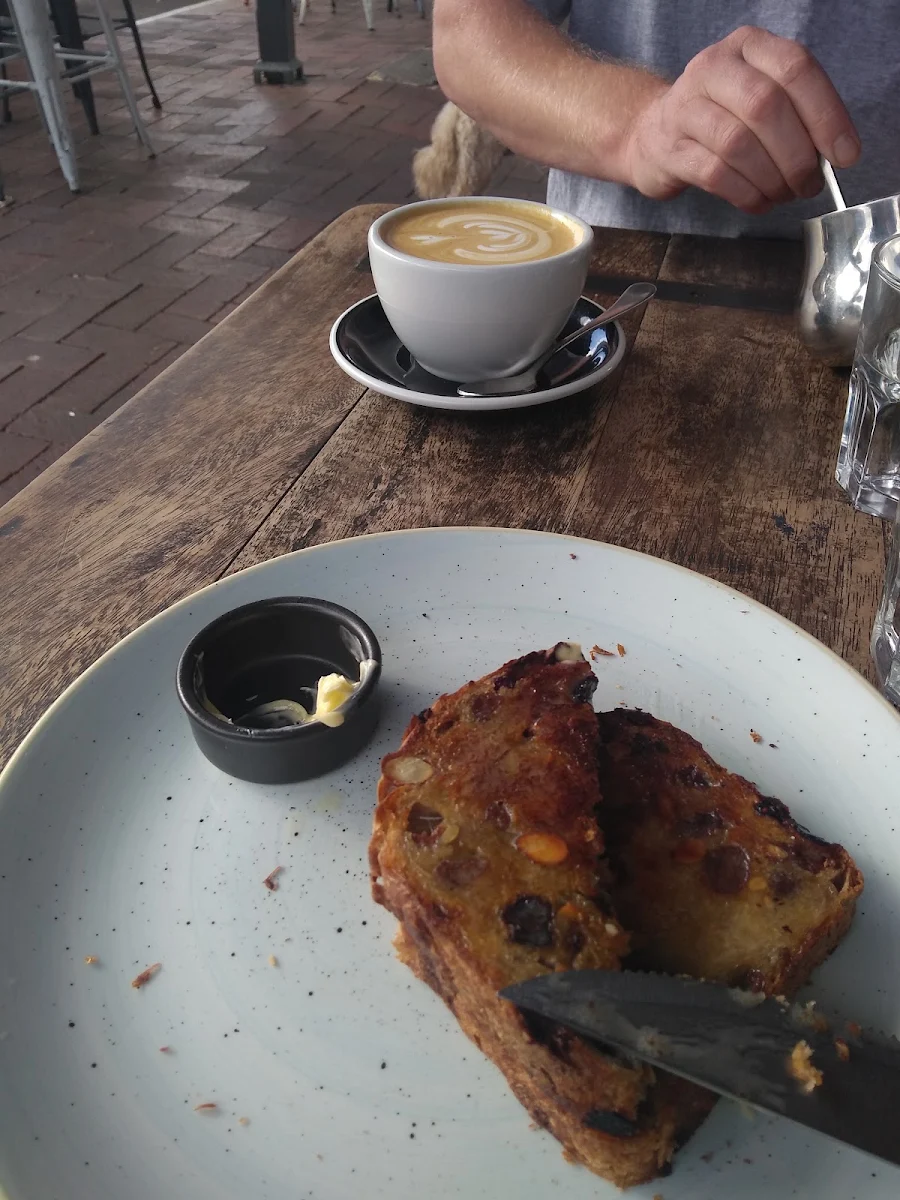 Fruit Toast or English Muffin, motherduck