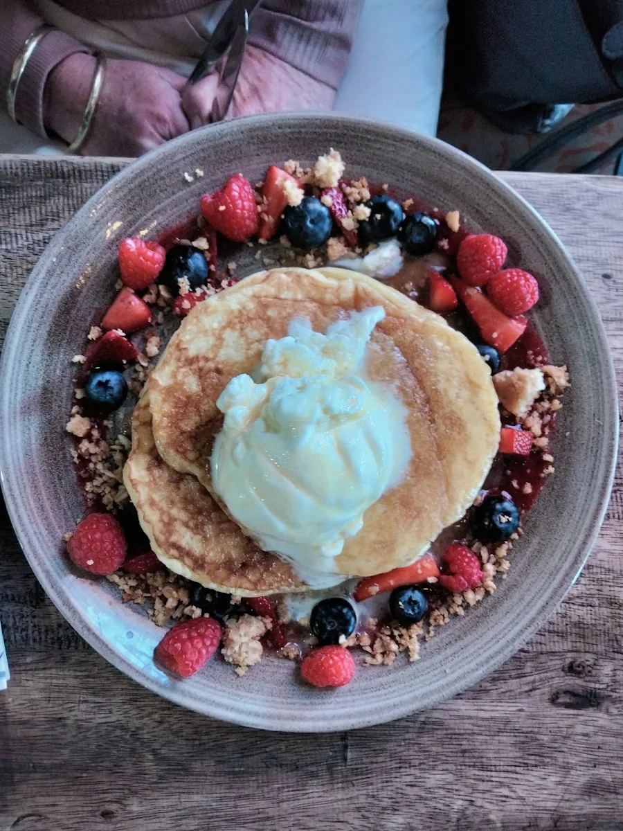 Hotcakes and Buckwheat Pancakes, motherduck
