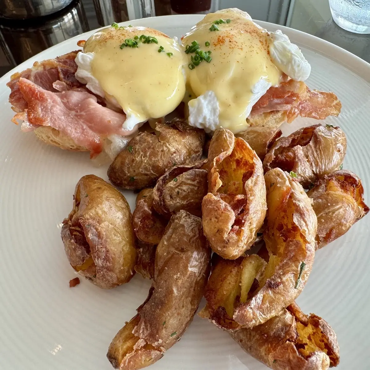 Eggs Benedict