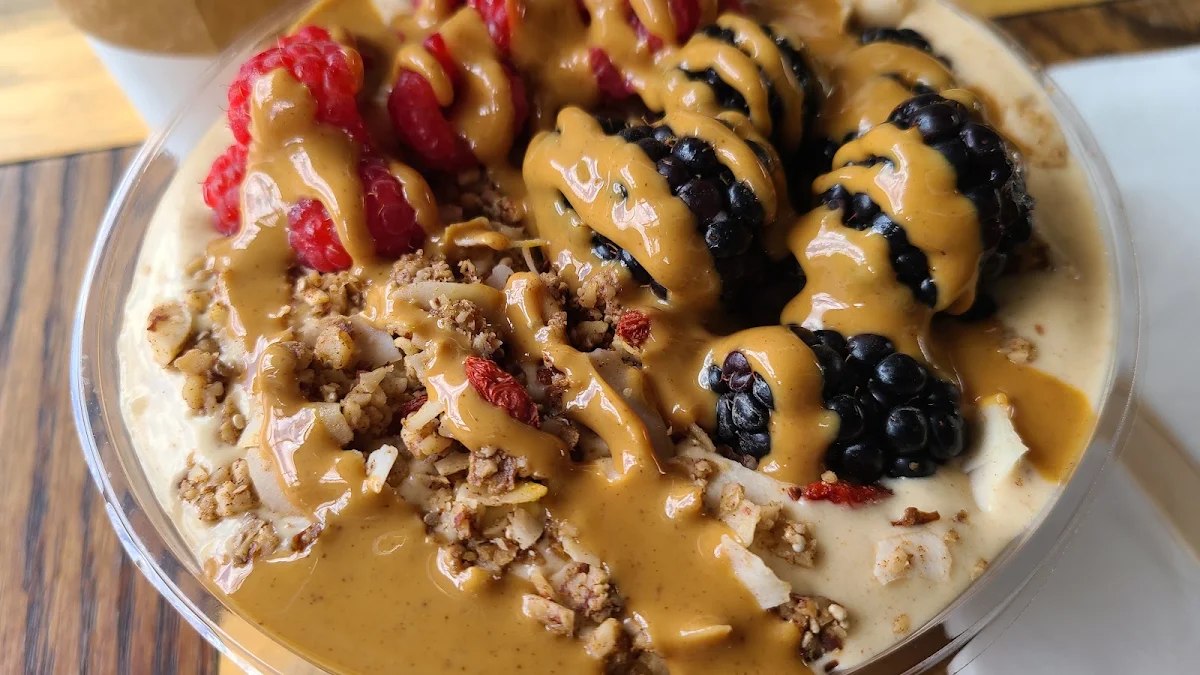 Peanut Butter Smoothie Bowl