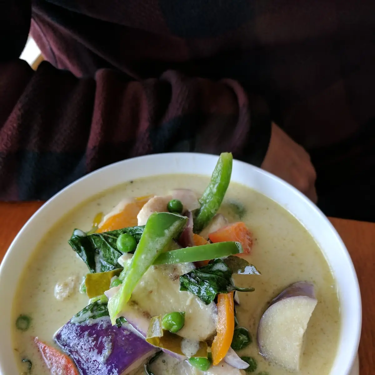Green Curry Chicken, Thai-Isaan Cuisine and Café