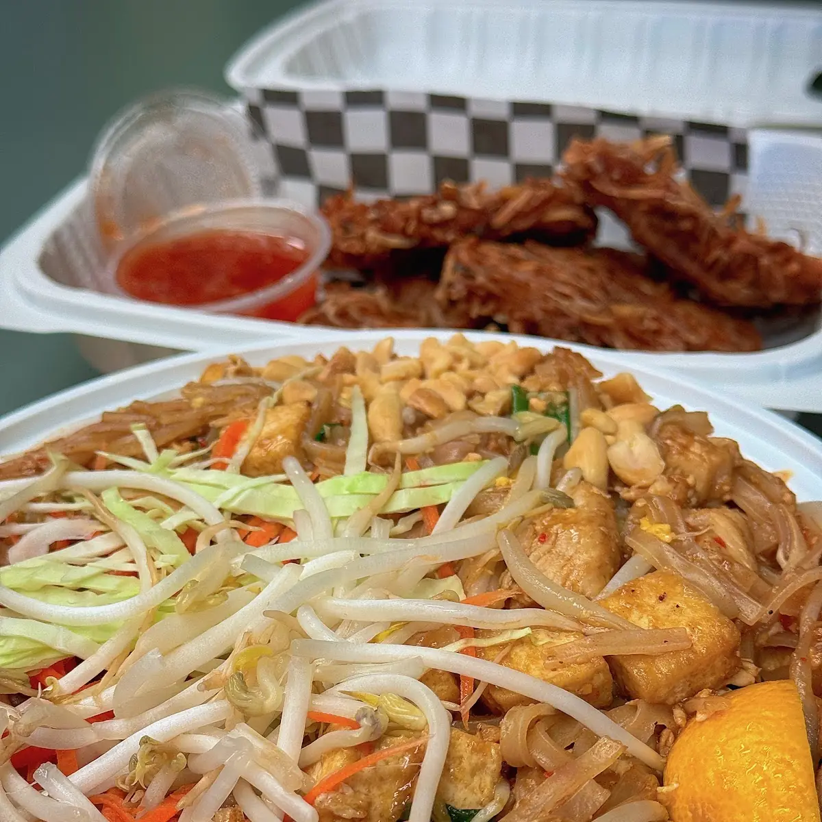Highlights, Thai-Isaan Cuisine and Café