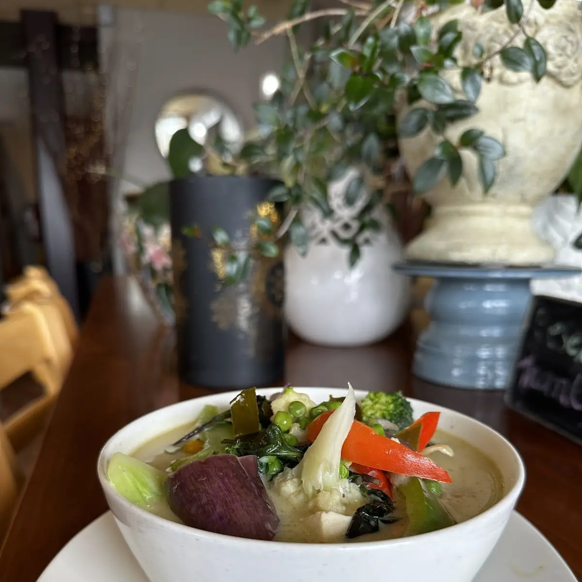 Highlights, Thai-Isaan Cuisine and Café