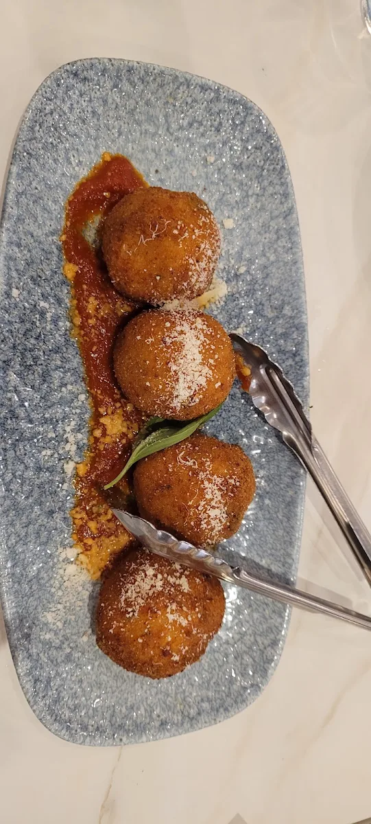 Highlights, Pane e Vino Trattoria