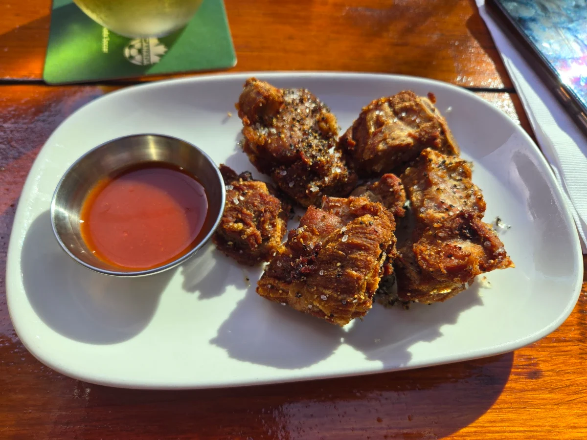 Dry Ribs, Relish The Pub