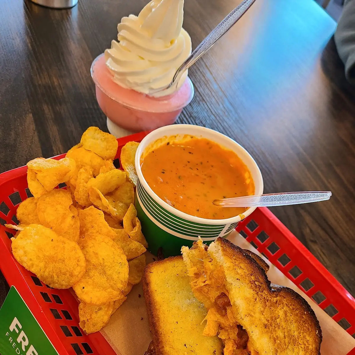 Crunchy Pig with Tomato Soup