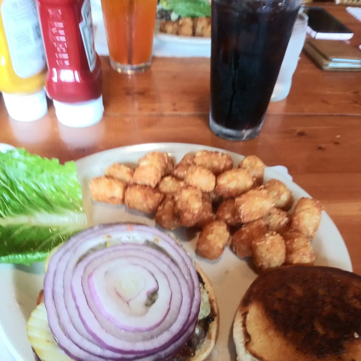 Blue Cheese Burger with Tots