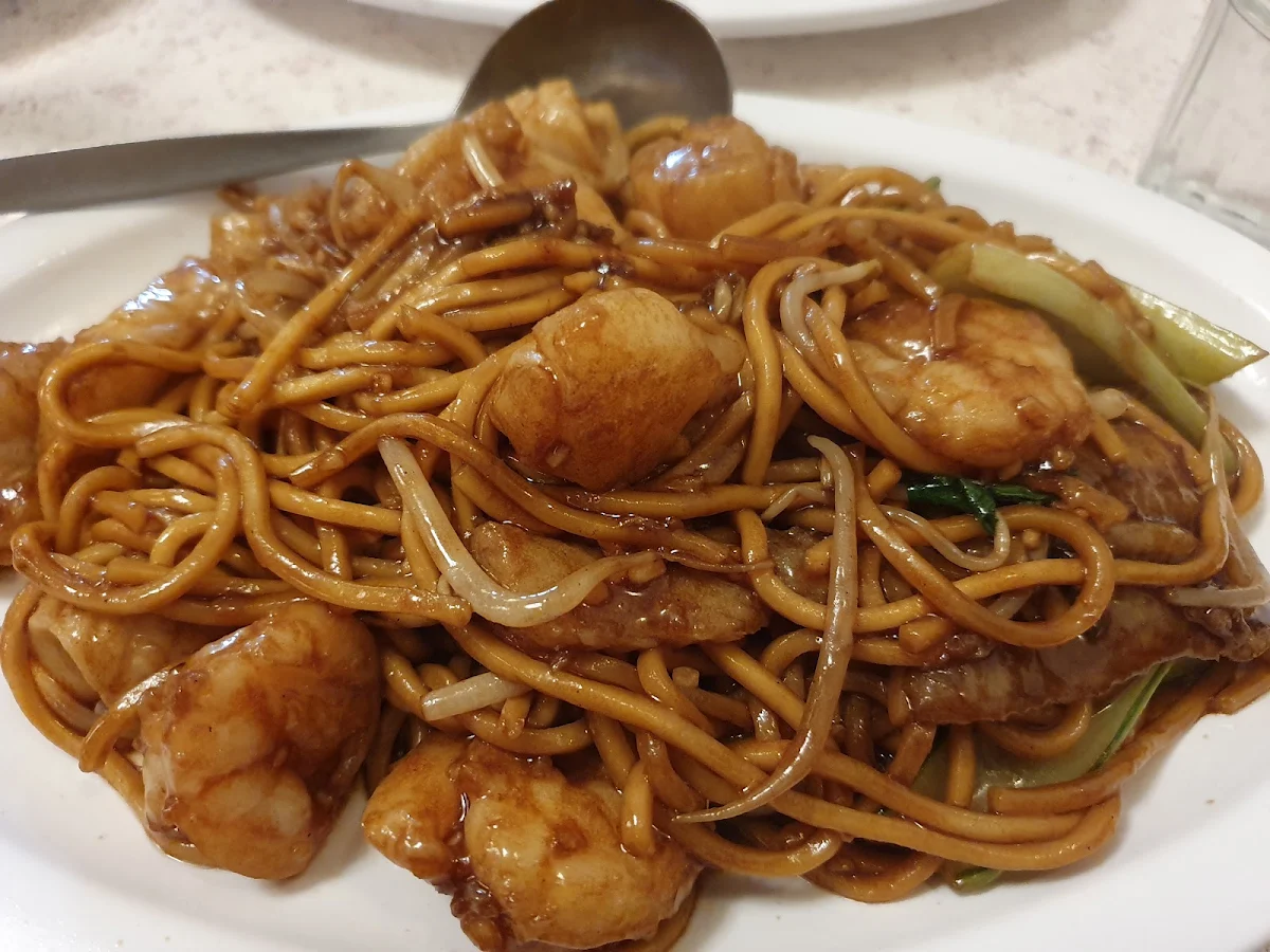 Mee Goreng, Sun Hing