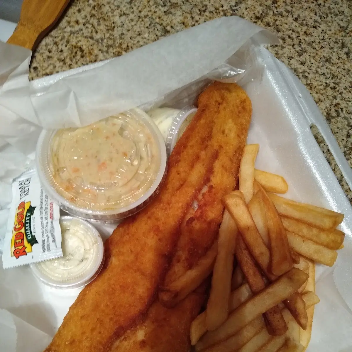 Fish Sandwich with Small Fries