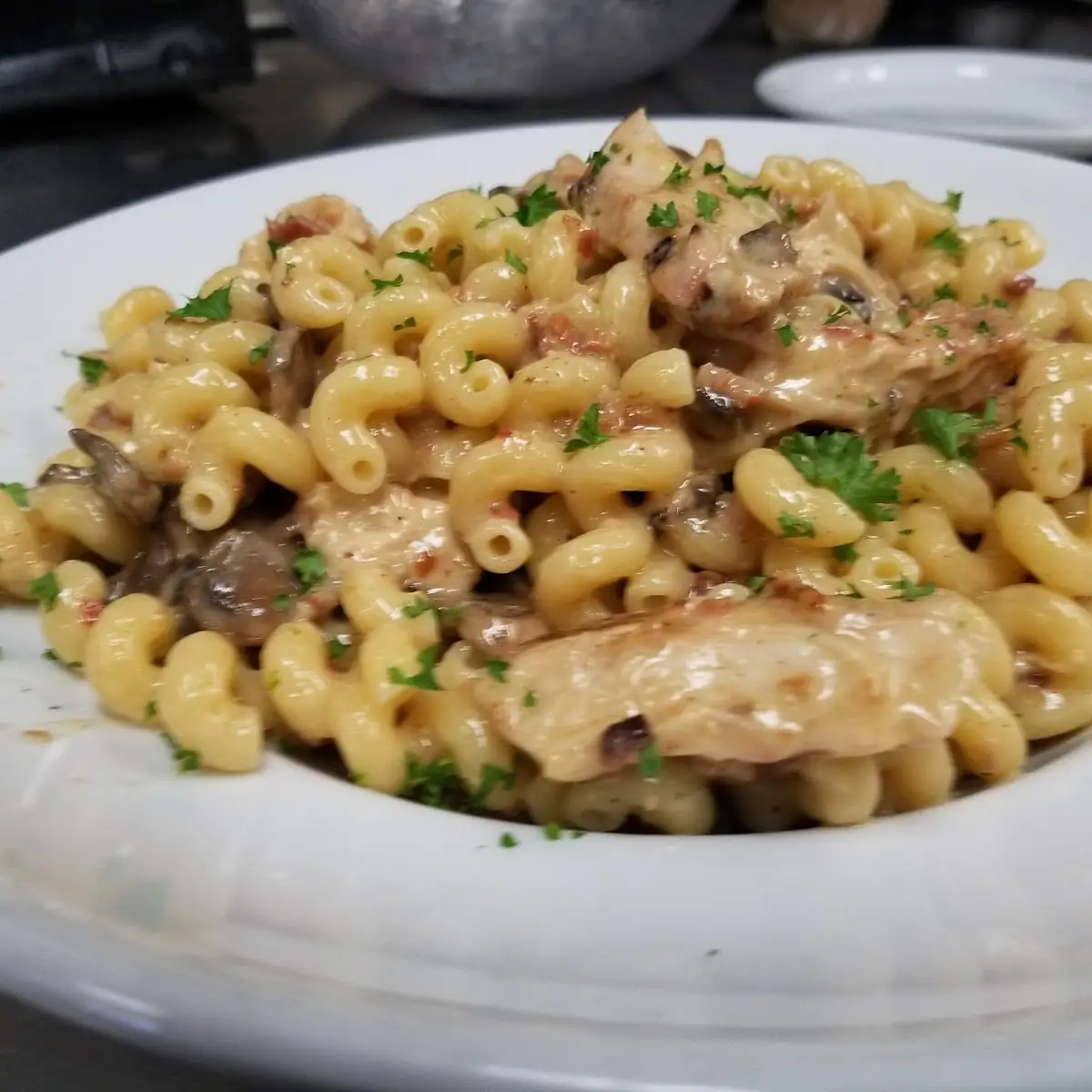 Mac N Cheese with Blackened Chicken