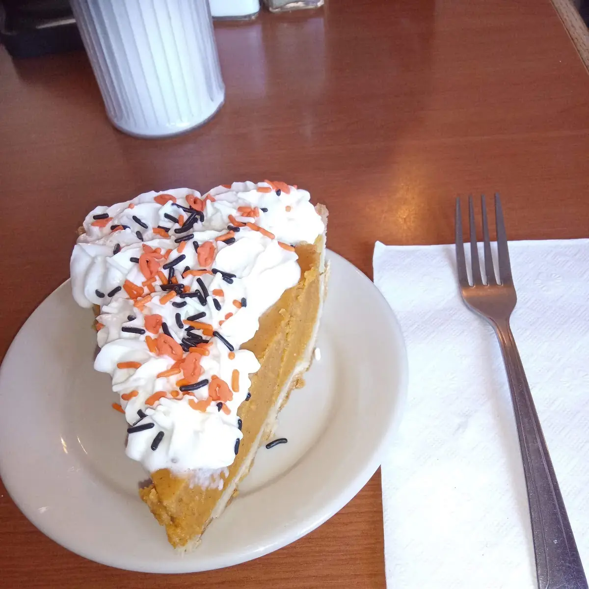 Halloween Pumpkin Pie