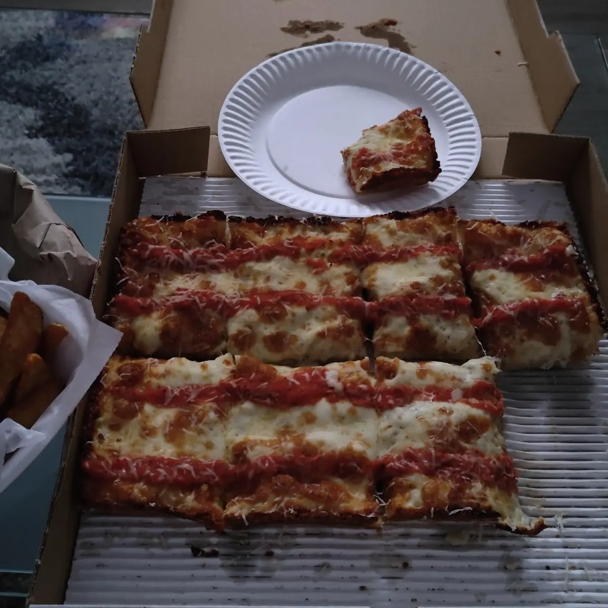 Original Detroit 1946 Pizza