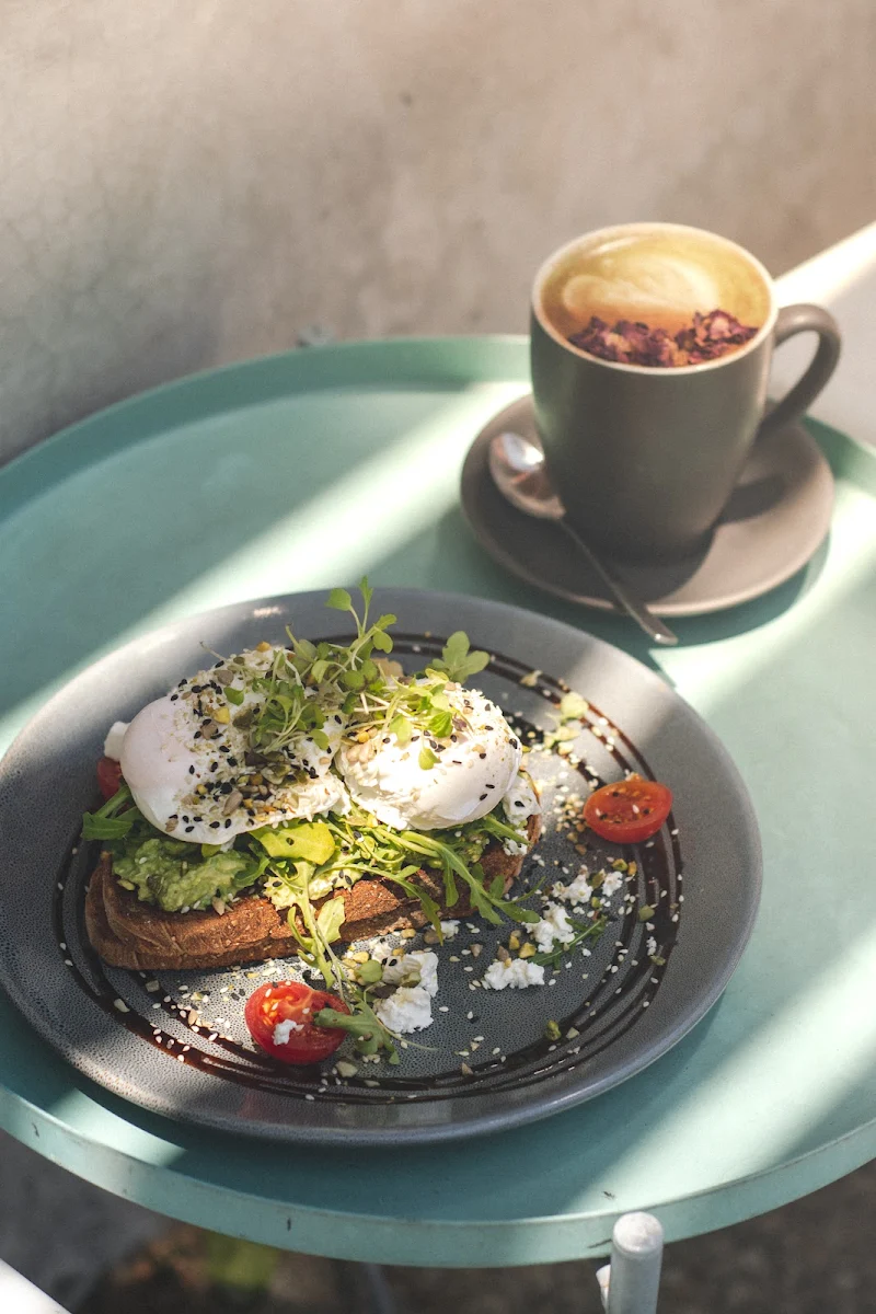 Breaky Bruschetta, Cos Baby Freo