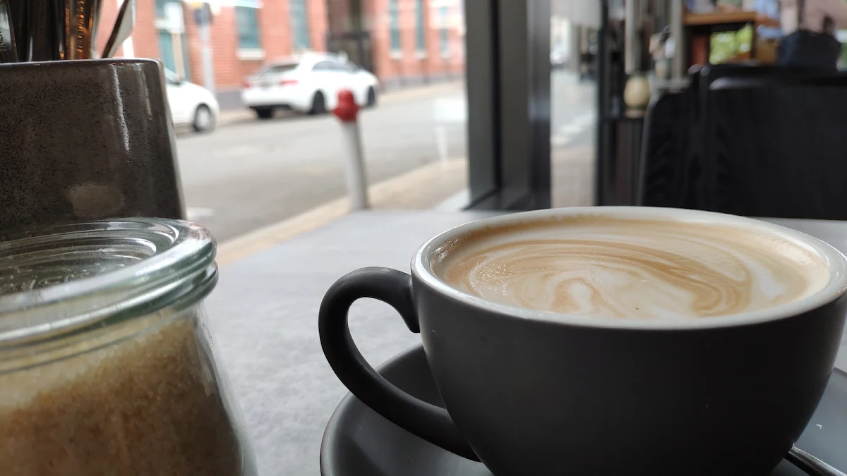 Flat White, Cos Baby Freo