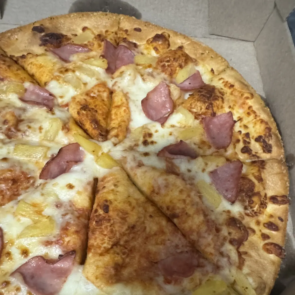 Hawaiian Pizza