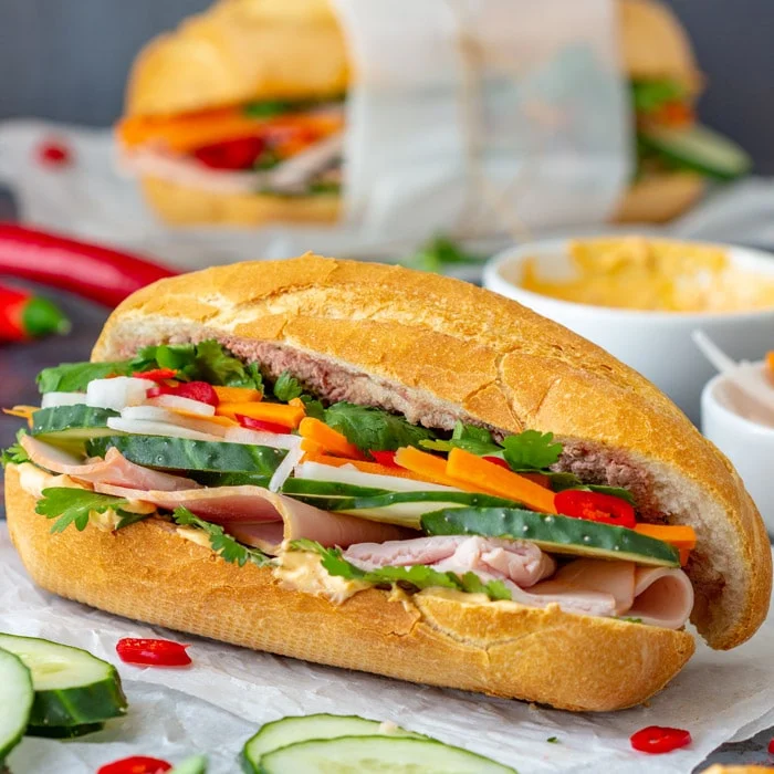 Highlights, Kim Thi Hot Bread