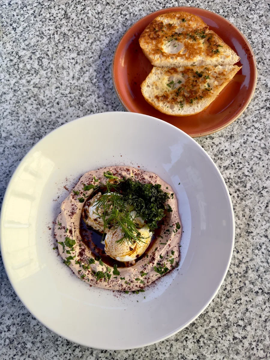 Highlights, Café & Panini