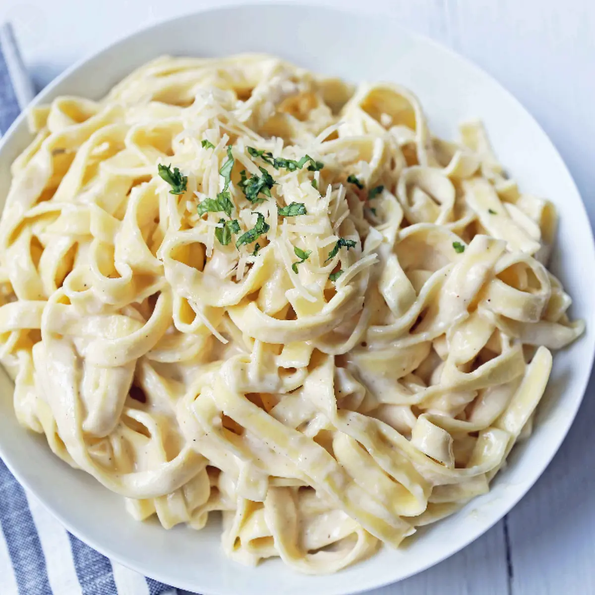 Fettuccine Alfredo