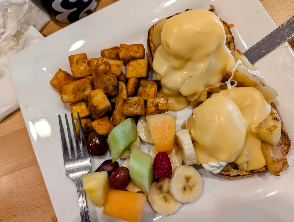 Caramelized Apple Benedict