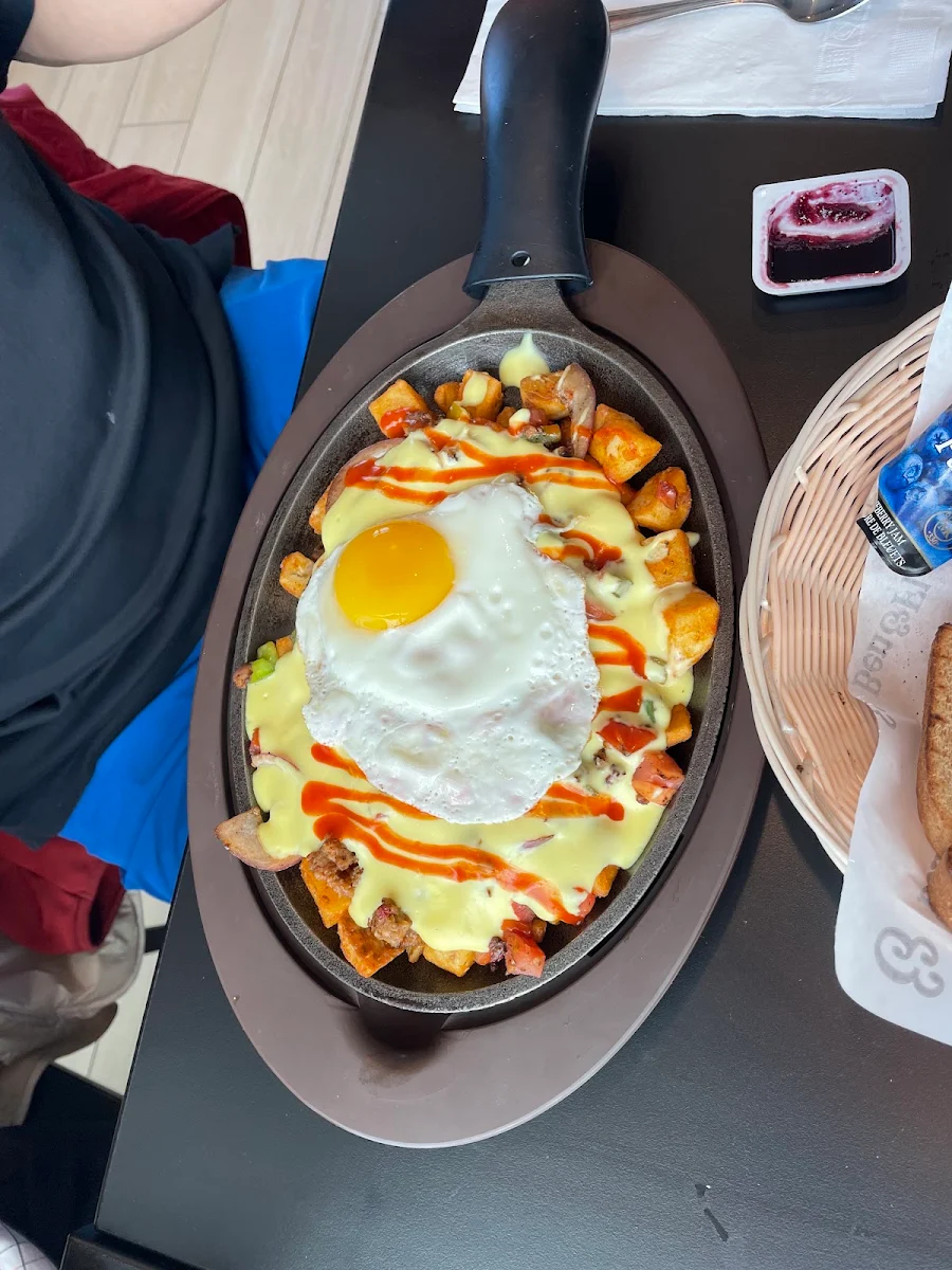 Sriracha Skillet