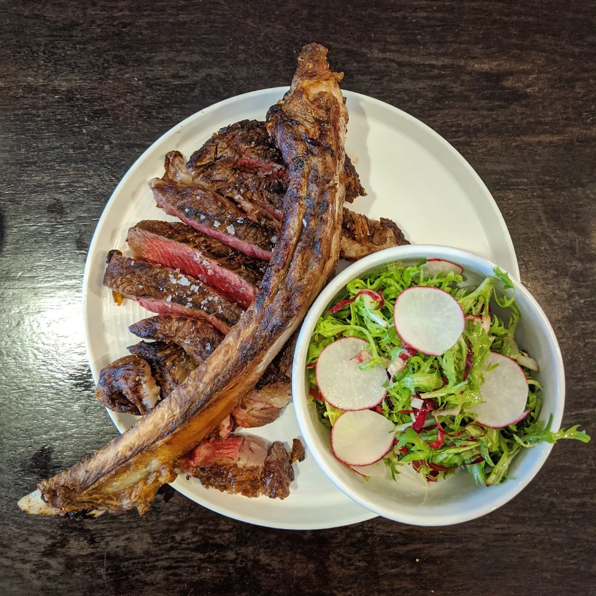 Tomahawk Steak, Station Hotel