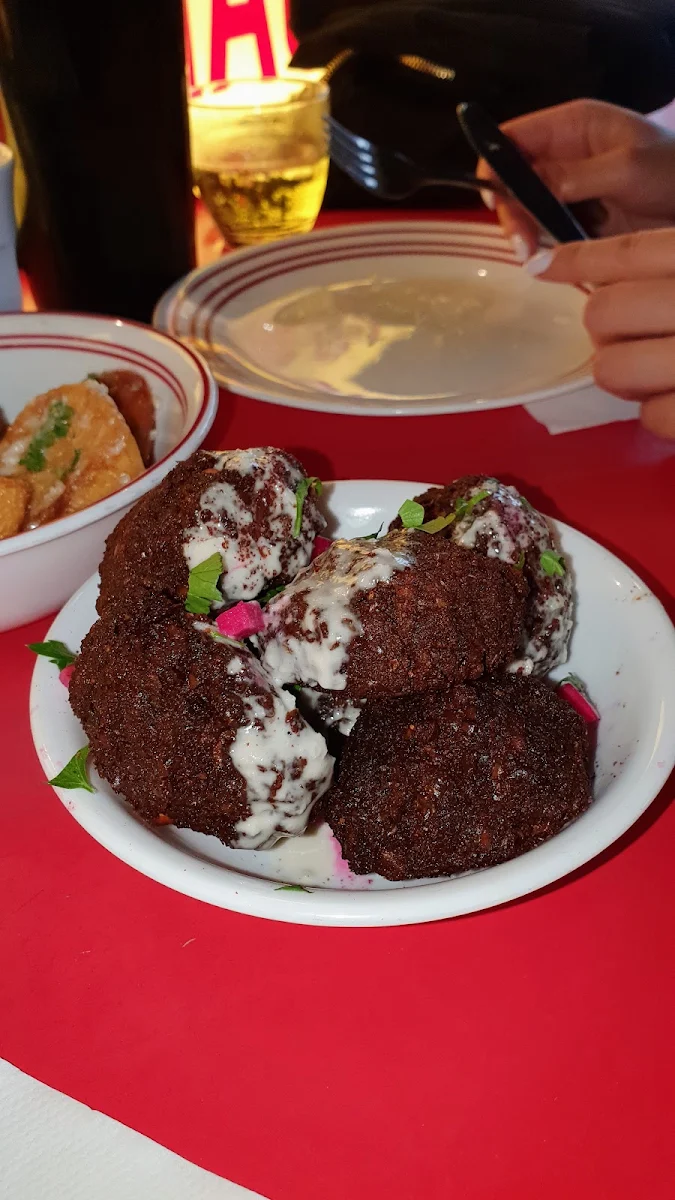 Falafels, Emma's Snack Bar