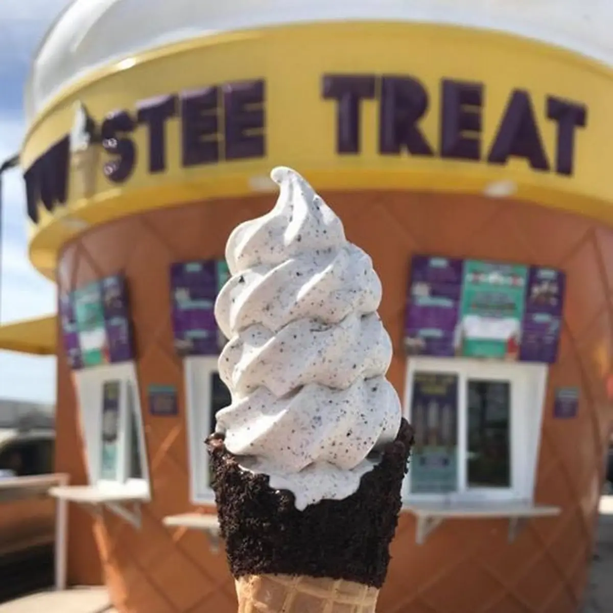 Oreo Cookie Ice Cream Cone