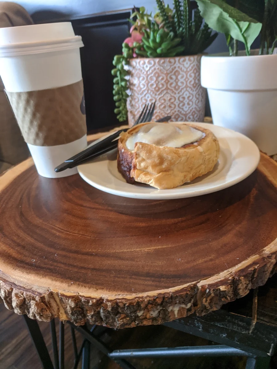 Cinnamon Roll with Coffee