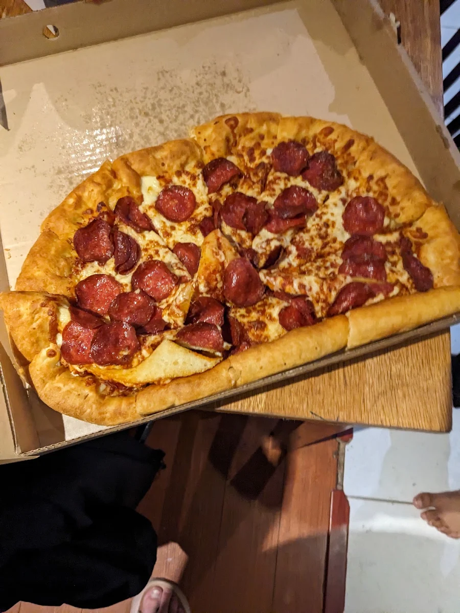 Hot Mess, Pizza Hut