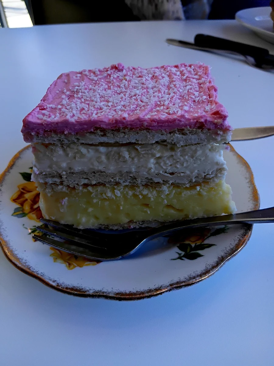 Highlights, Gail Sauers Bakery Cafe Maryborough