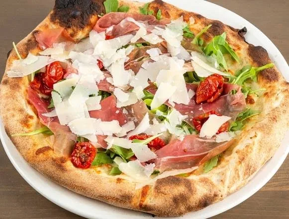 Pizzetta 'Mortadella E Burratina'