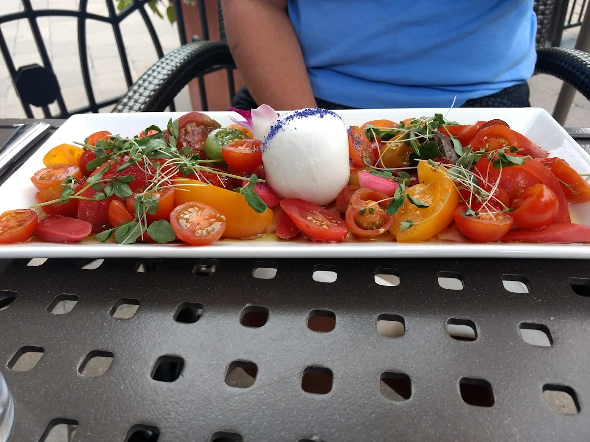 Caprese Flatbread