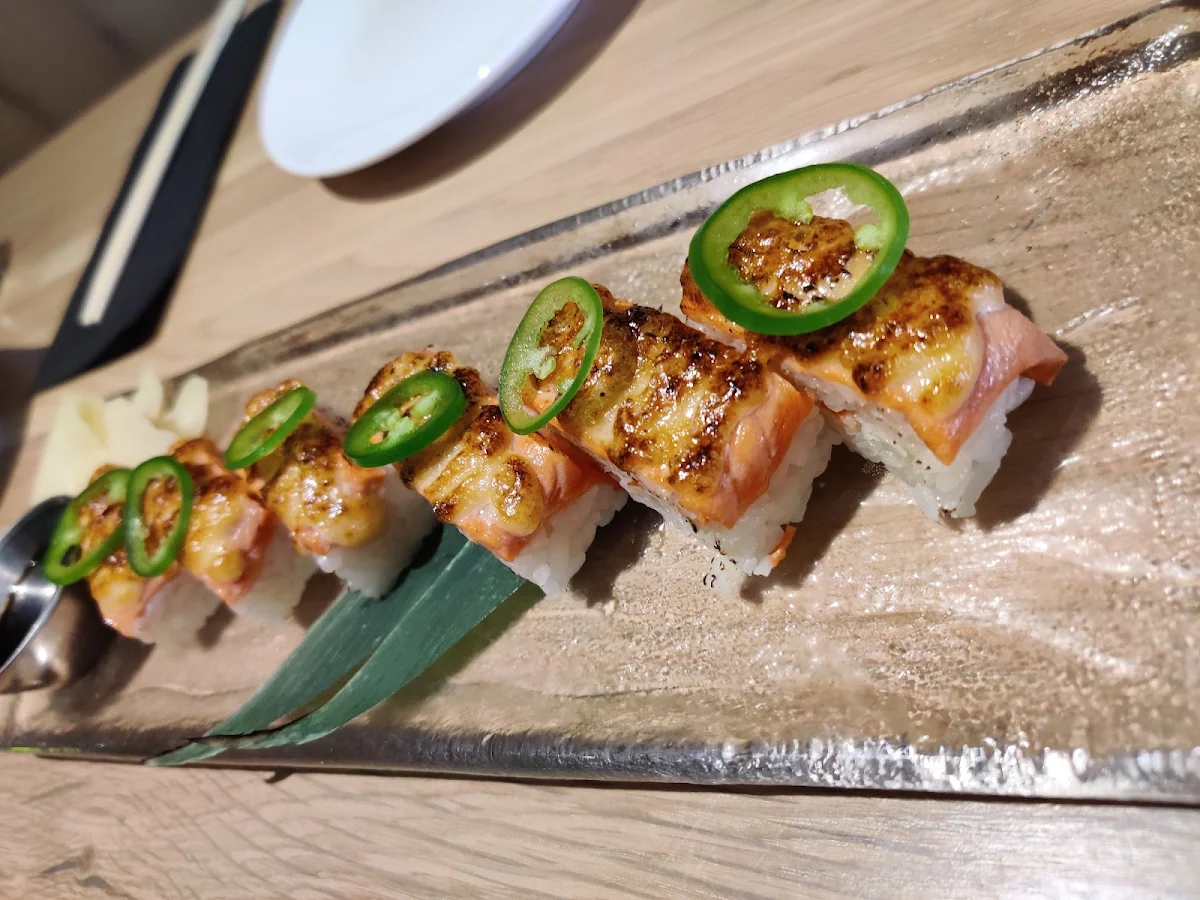 Scallop Press Sushi, Dorinku Osaka