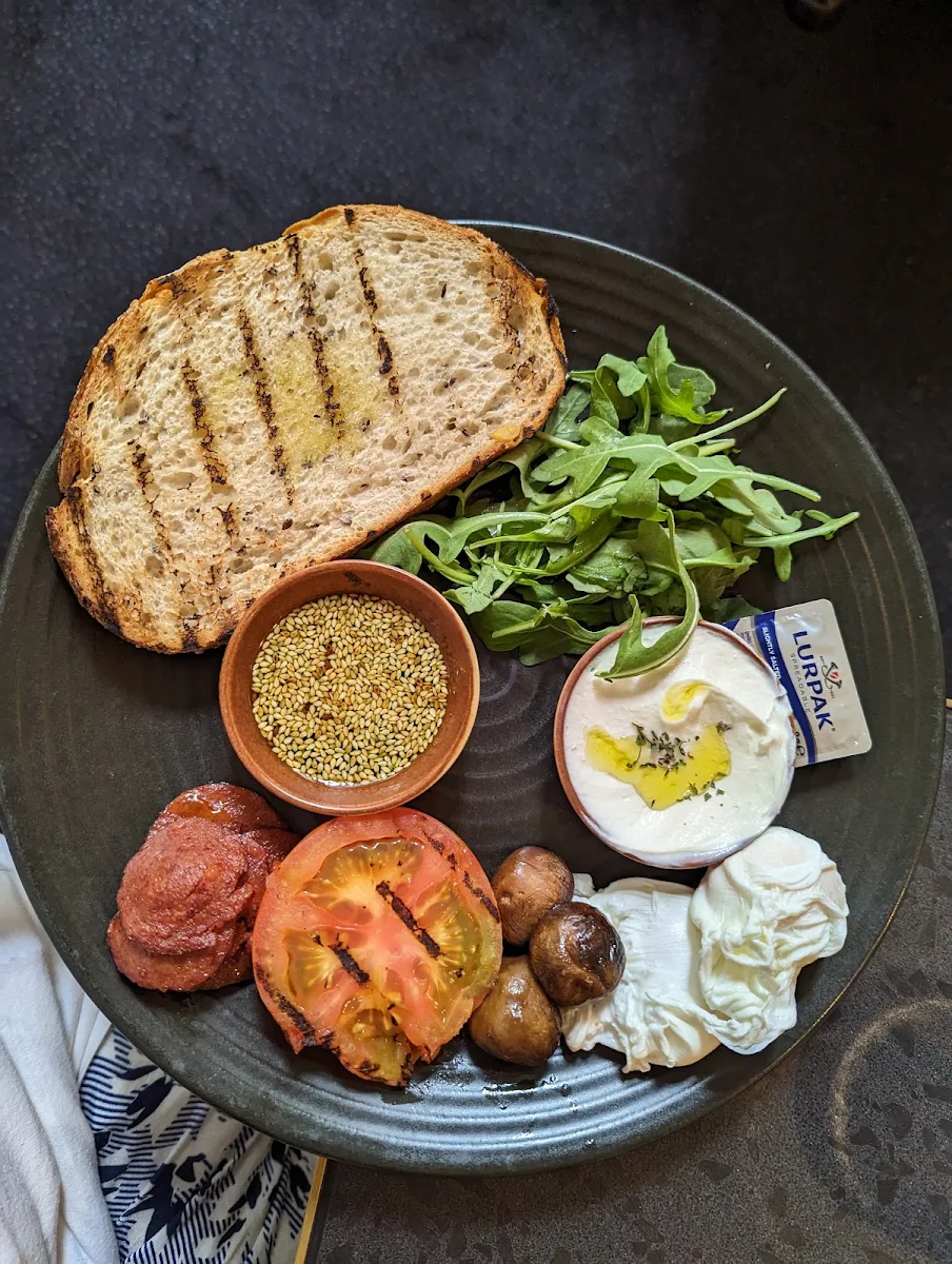Breakfast Plate, Sherwal