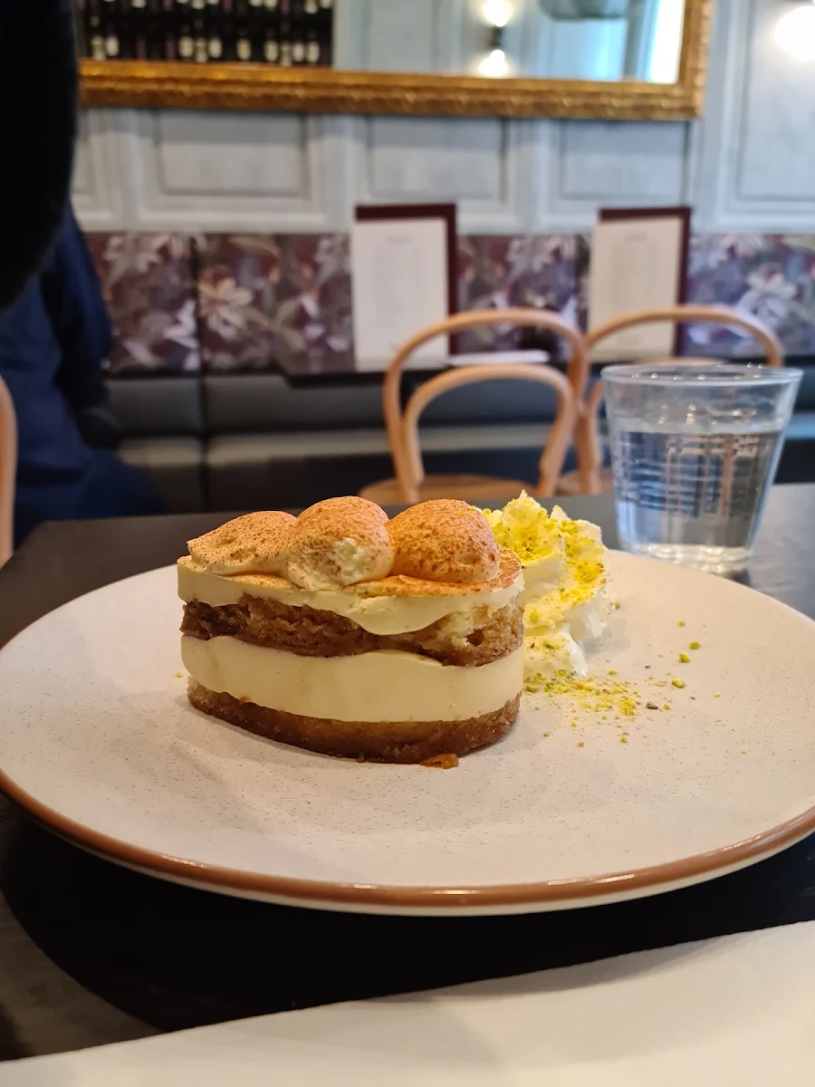 Tiramisu, Sherwal