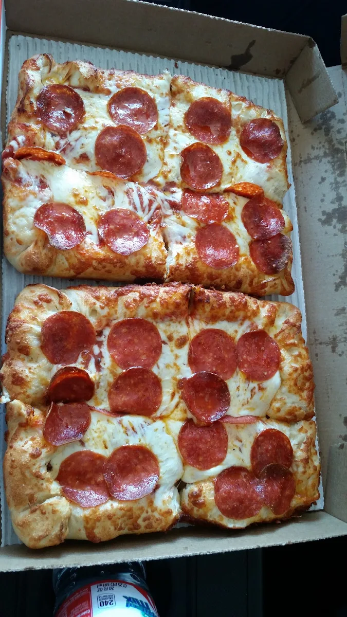Deep Dish Stuffed Crust Pizza