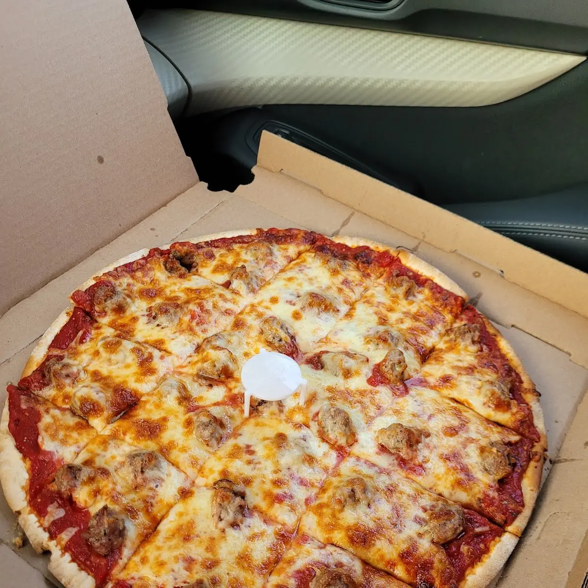 Sausage Pizza w Extra Sauce