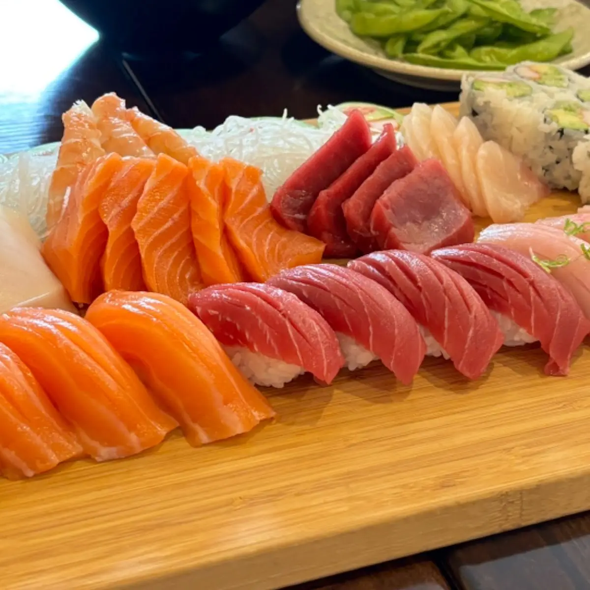 Sushi Sashimi Platter