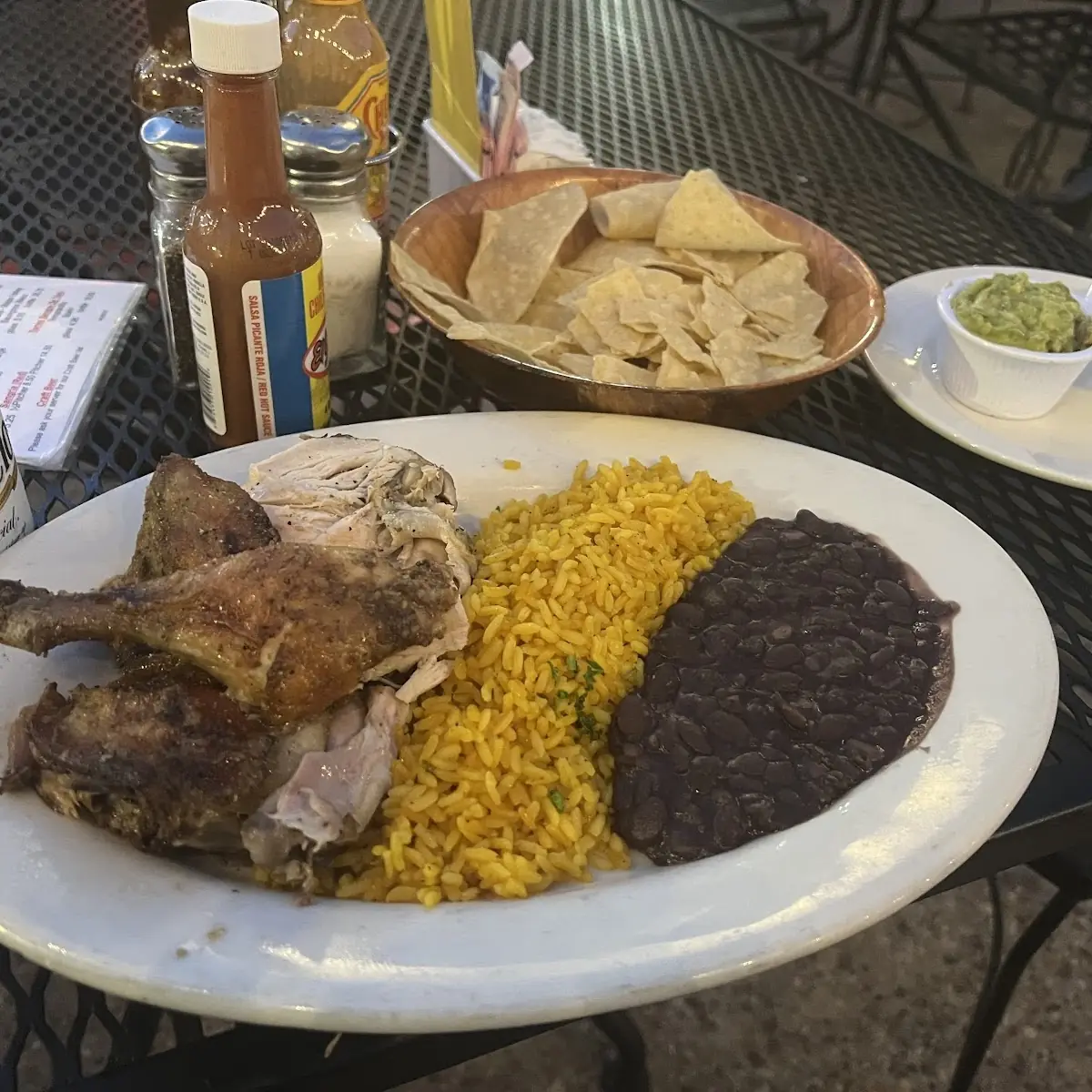 Pollo Chicken