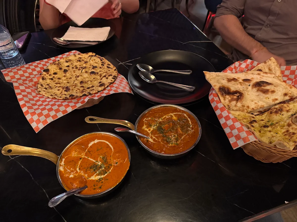 Butter Roti & B Naan