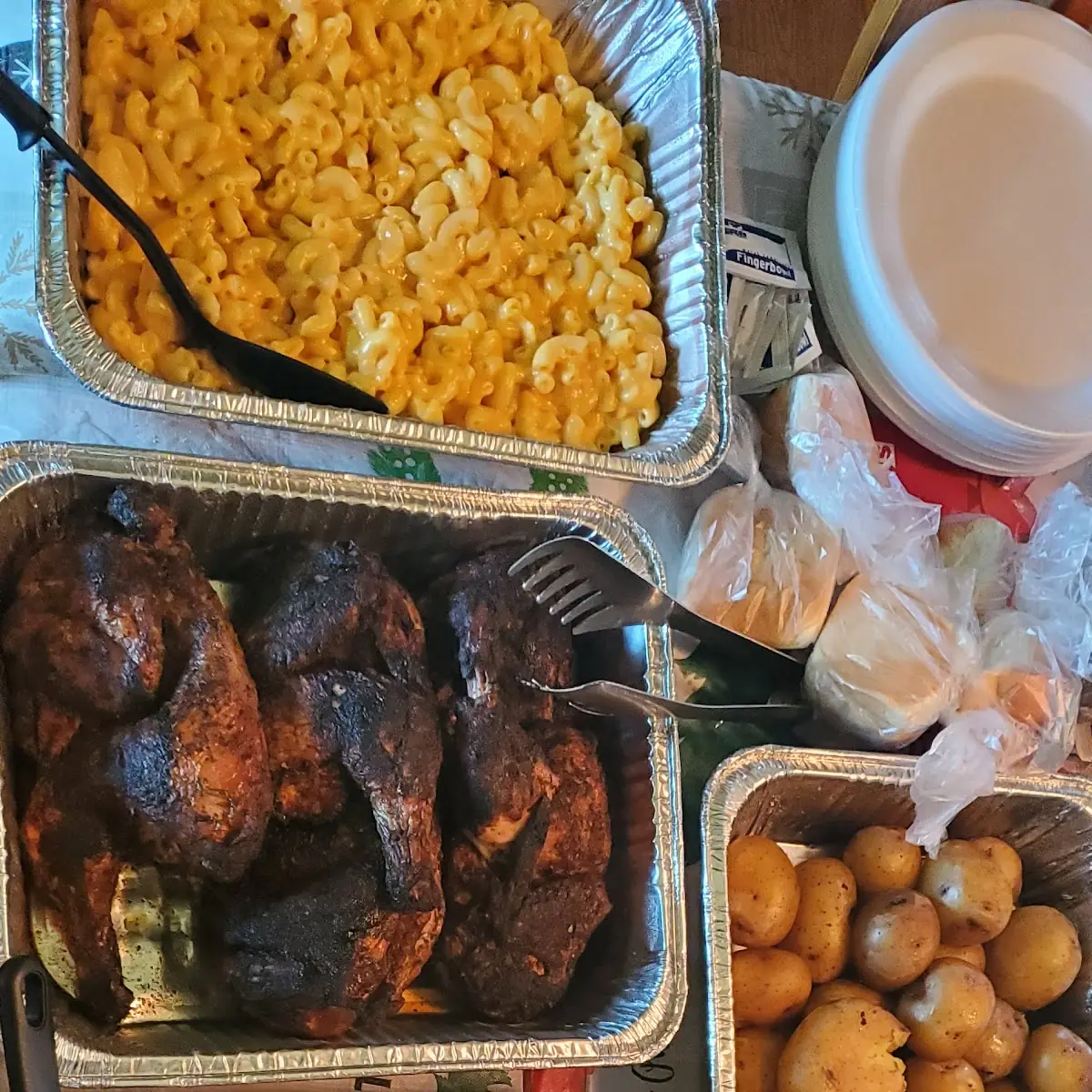 Chicken BBQ Mac and Cheese Salt Potatos
