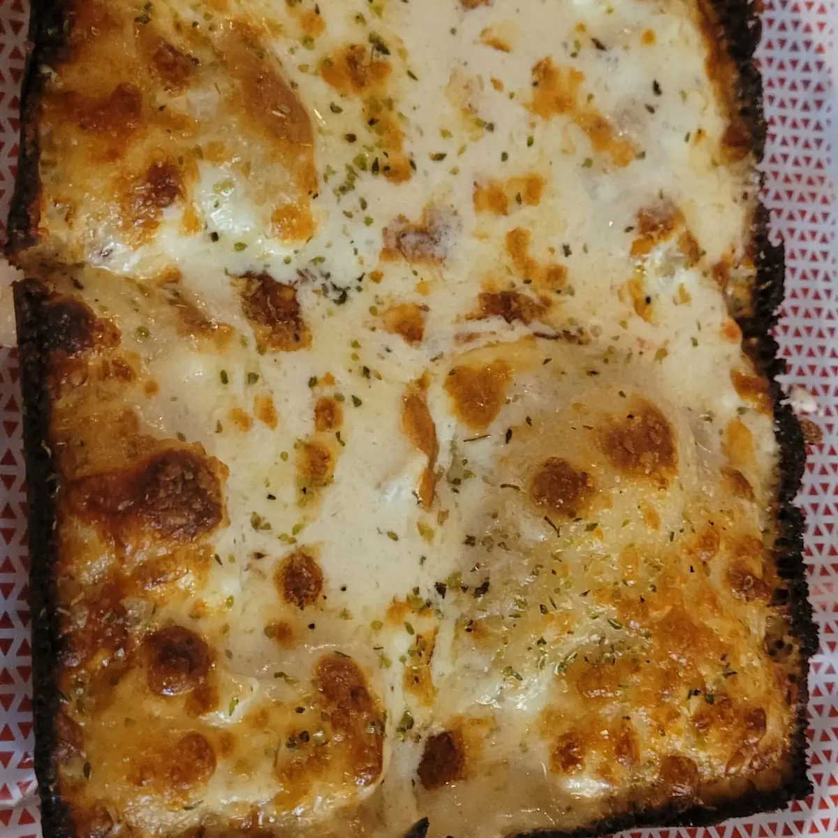 Detroit Square Pizza with White Sauce