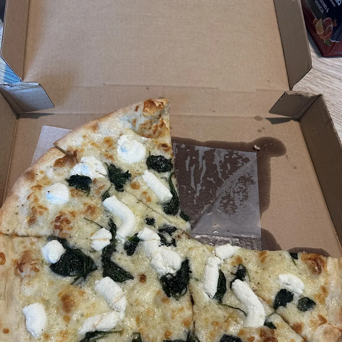 Spinach Pizza