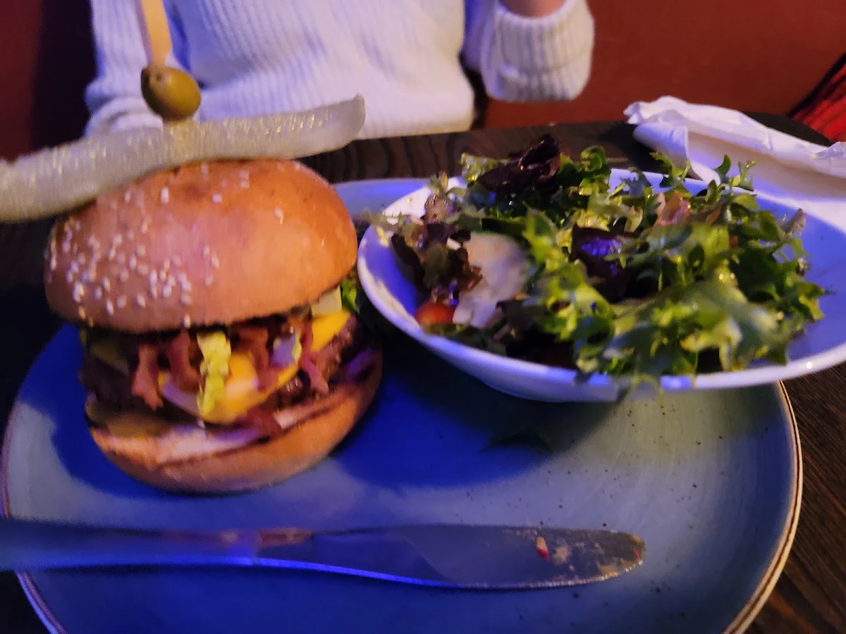 Burger and Fries, La Croisée des Chemins