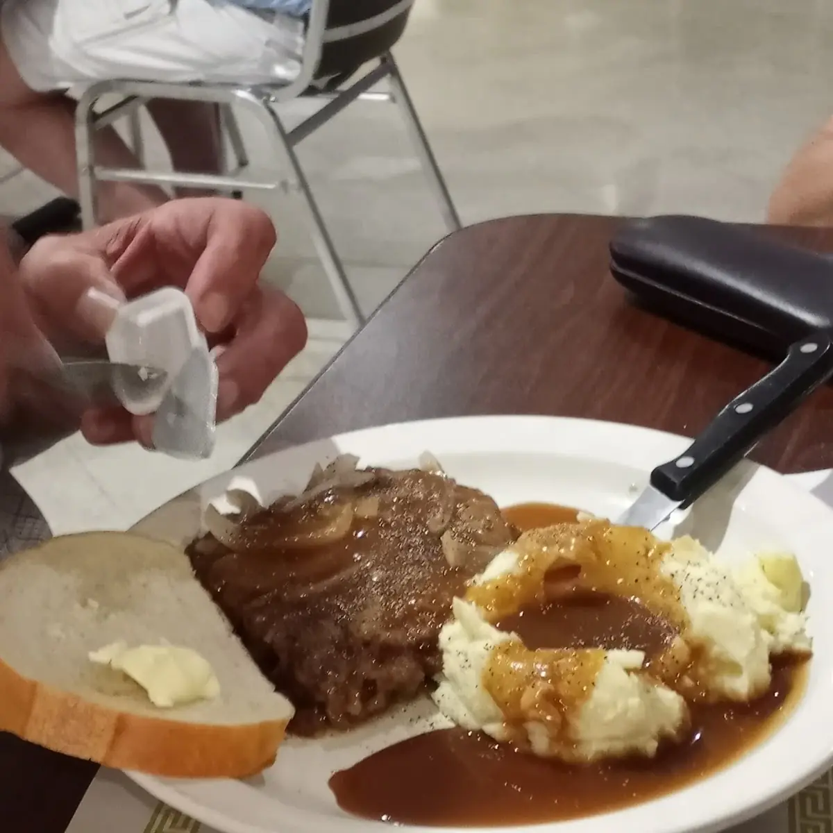 Swiss Steak w Mashed Potatoes