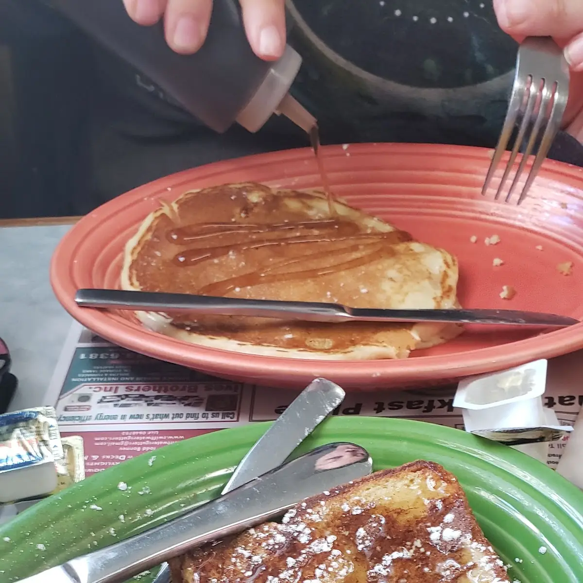French Toast(s) with Fresh Fruit